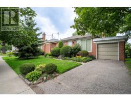 LOWER - 14 CLAYMORE DRIVE, Toronto, Ontario