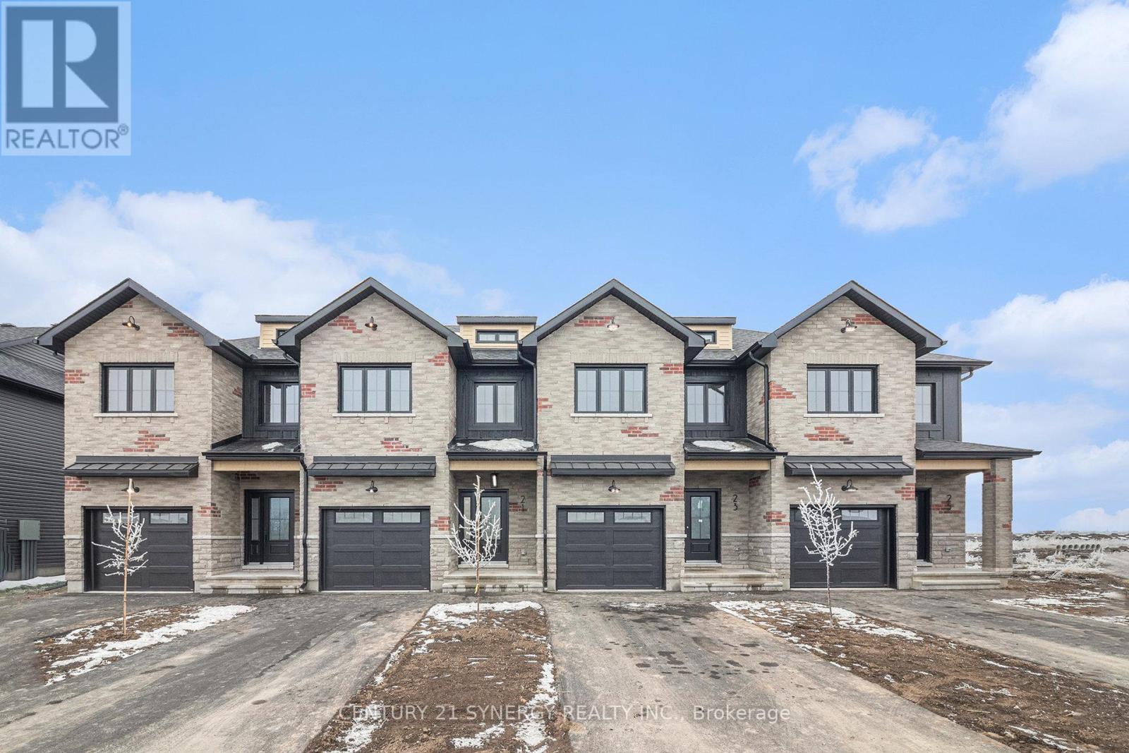 31 Helen Street, North Stormont, Ontario  K0A 1R0 - Photo 2 - X12848510