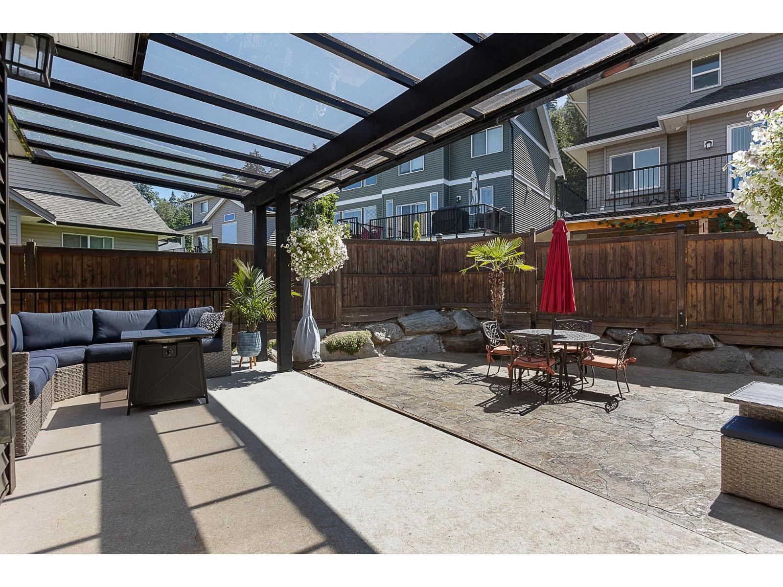 47445 Wittenberg Place, Promontory, Chilliwack, British Columbia  V2R 0L3 - Photo 2 - R3156796