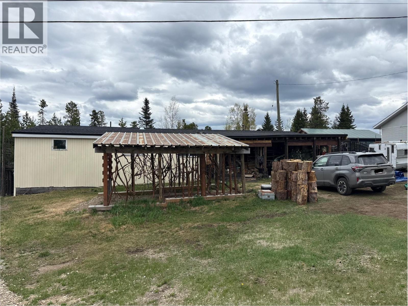 620 Kodiak Street, Bear Lake, British Columbia  V0J 3G0 - Photo 2 - R3131647