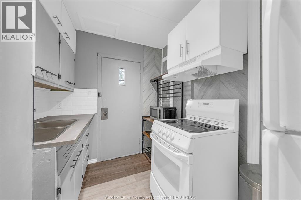 427 Cameron, Windsor, Ontario  N9B 1Y9 - Photo 14 - 26020143