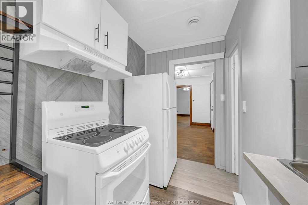 427 Cameron, Windsor, Ontario  N9B 1Y9 - Photo 13 - 26020143