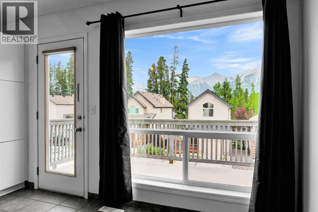 952 Wilson Way, Canmore, Alberta  T1W 2Z4 - Photo 17 - A2331144