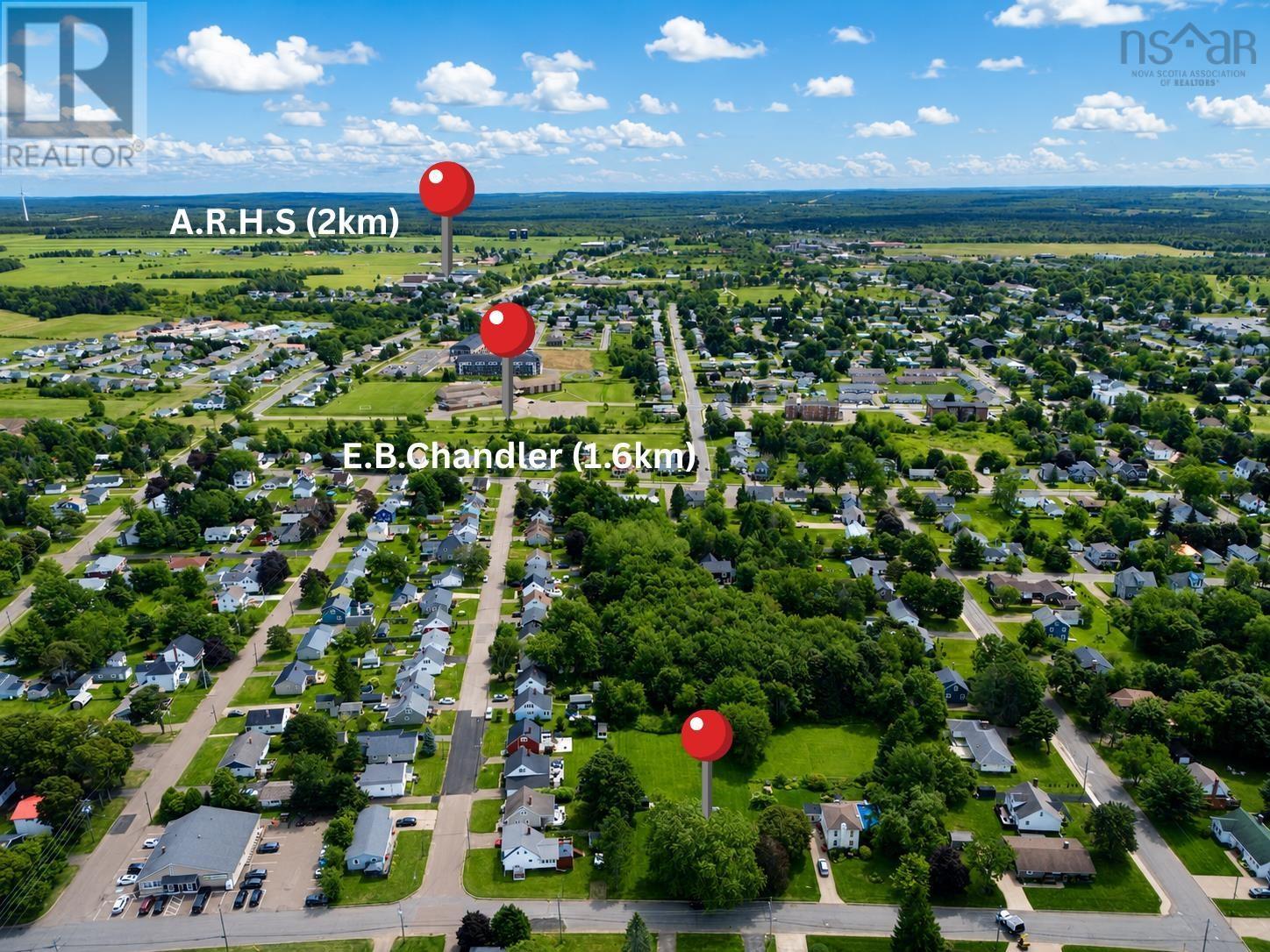 5 Elmwood Drive, Amherst, Nova Scotia  B4H 2G5 - Photo 4 - 202620923