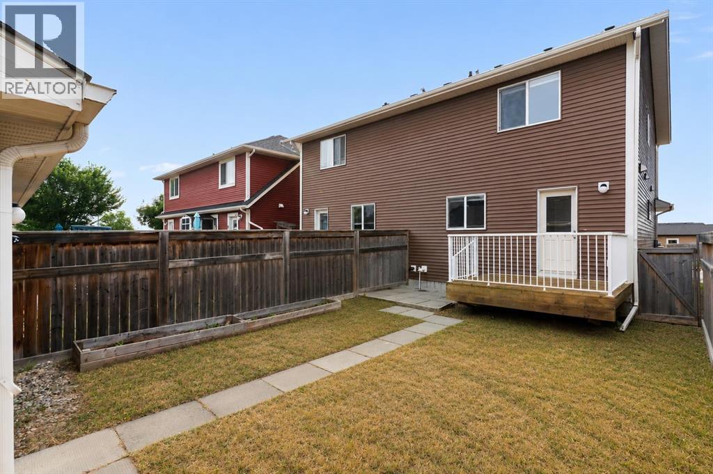 16 Fireside Way, Cochrane, Alberta  T4C 0R1 - Photo 40 - A2336797