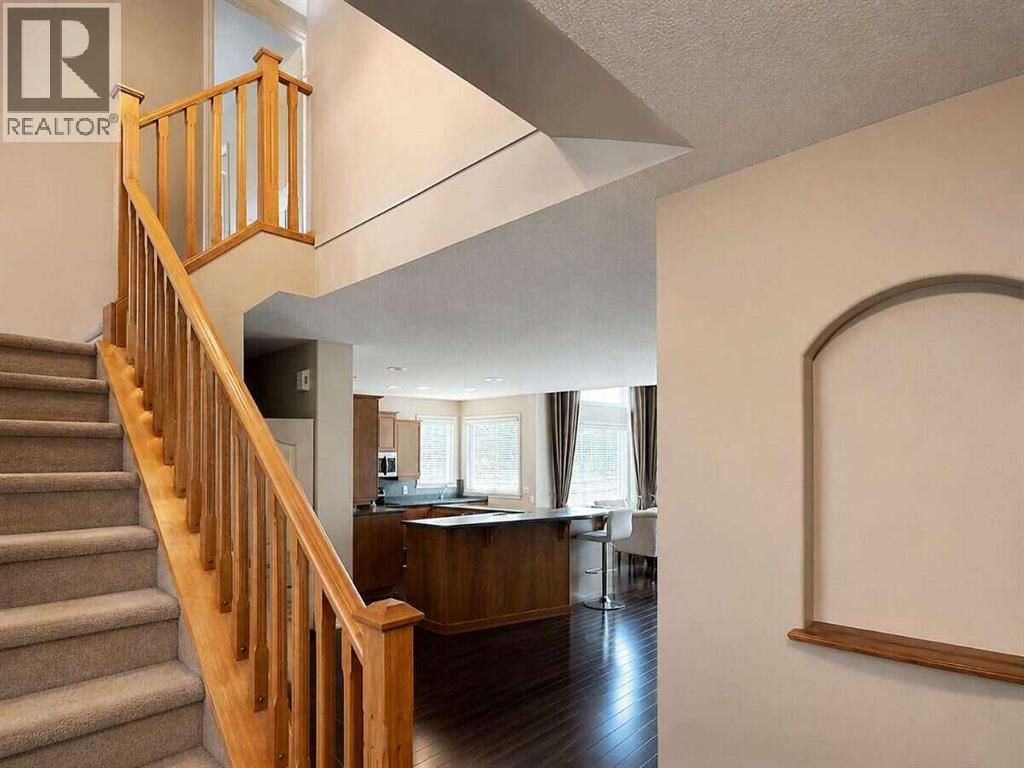 188 Everwillow Park Sw, Calgary, Alberta  T2Y 5E1 - Photo 4 - A2338285