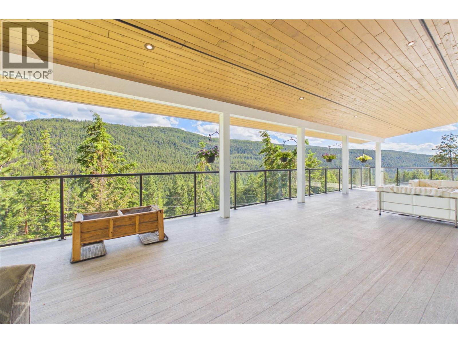 6210 33 Highway E, Kelowna, British Columbia  V1P 1H8 - Photo 29 - 10389893