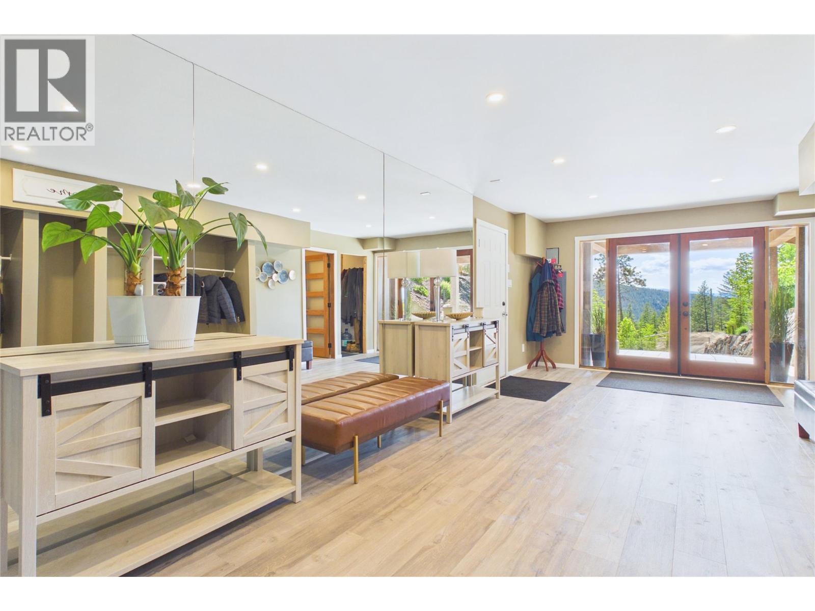 6210 33 Highway E, Kelowna, British Columbia  V1P 1H8 - Photo 44 - 10389893