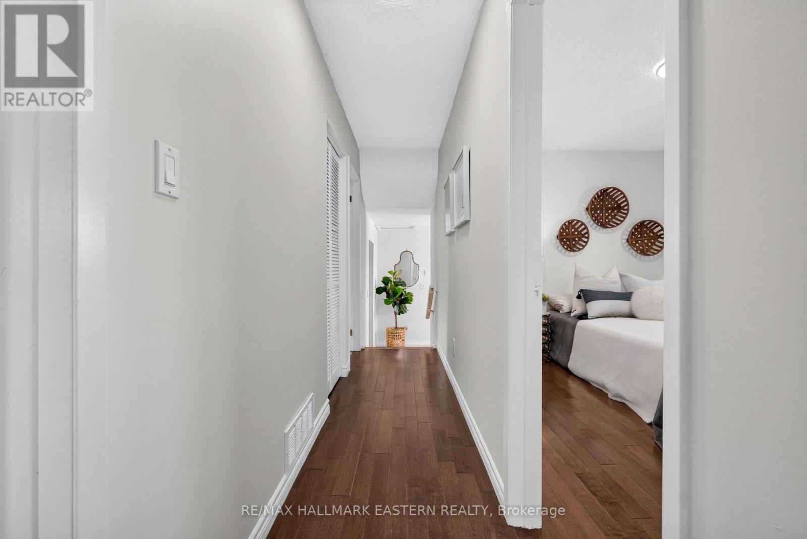 529 Seville Street, Oshawa, Ontario  L1J 6R5 - Photo 23 - E13688626