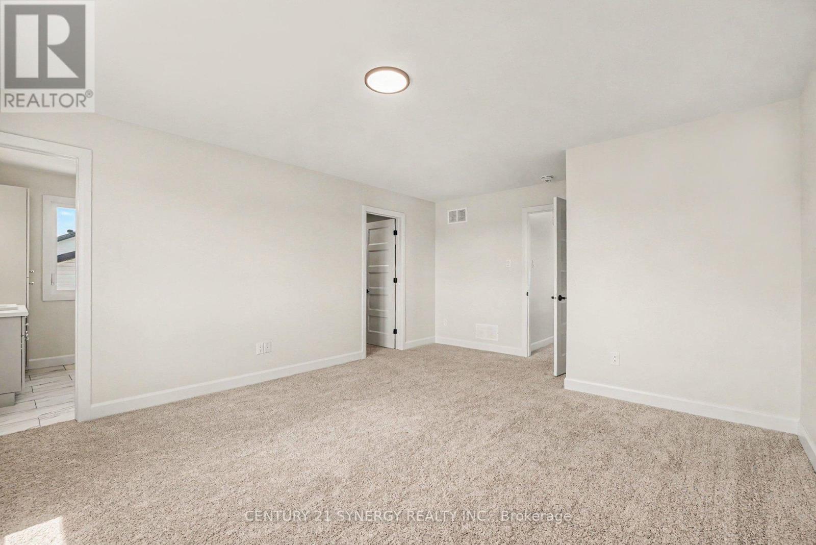68 Helen Street, North Stormont, Ontario K0A 1R0 - Photo 24 - X12791252