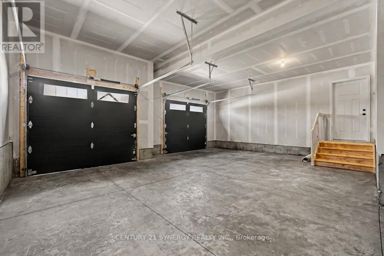 68 Helen Street, North Stormont, Ontario K0A 1R0 - Photo 37 - X12791252