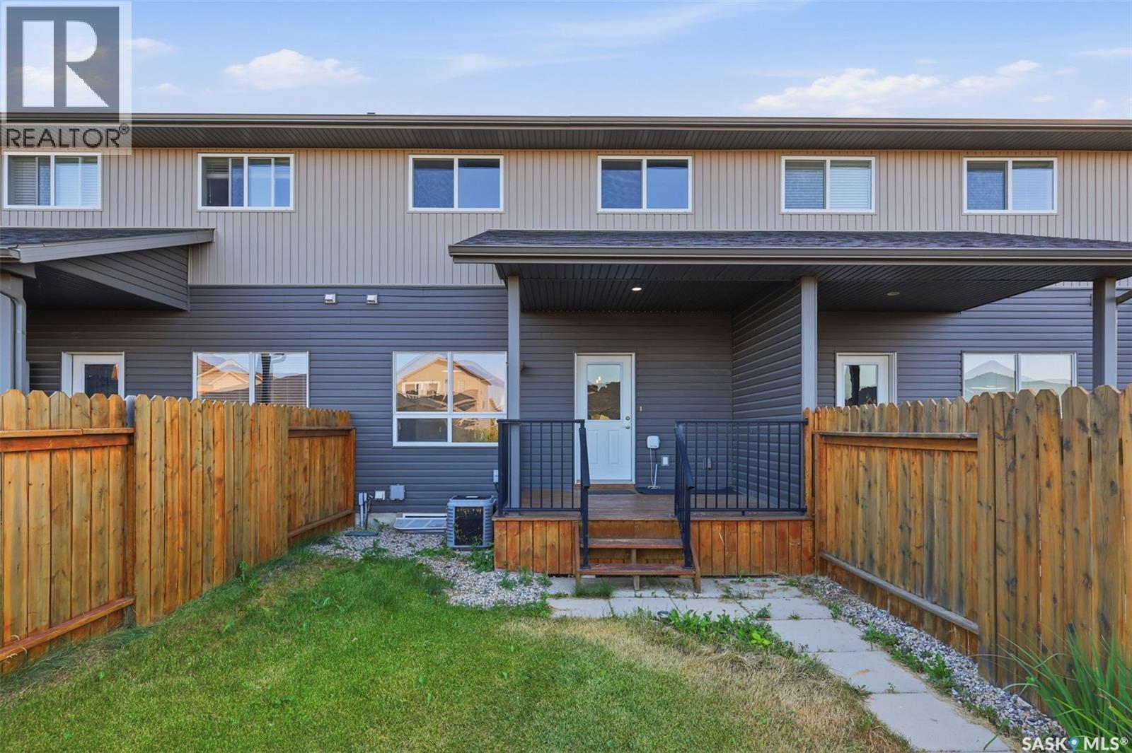 360 Willowgrove Lane, Saskatoon, Saskatchewan  S7W 0H7 - Photo 39 - SK045753