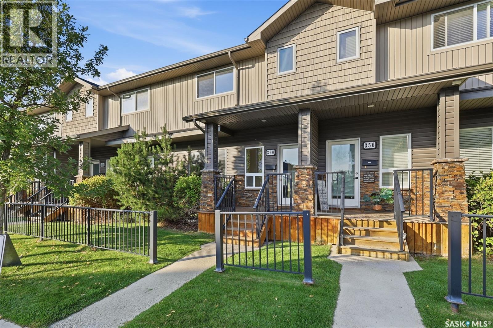 360 Willowgrove Lane, Saskatoon, Saskatchewan  S7W 0H7 - Photo 5 - SK045753