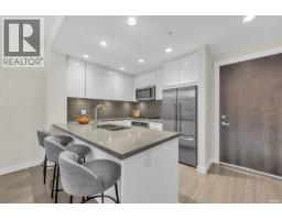 315 255 W 1ST STREET, North Vancouver, British Columbia