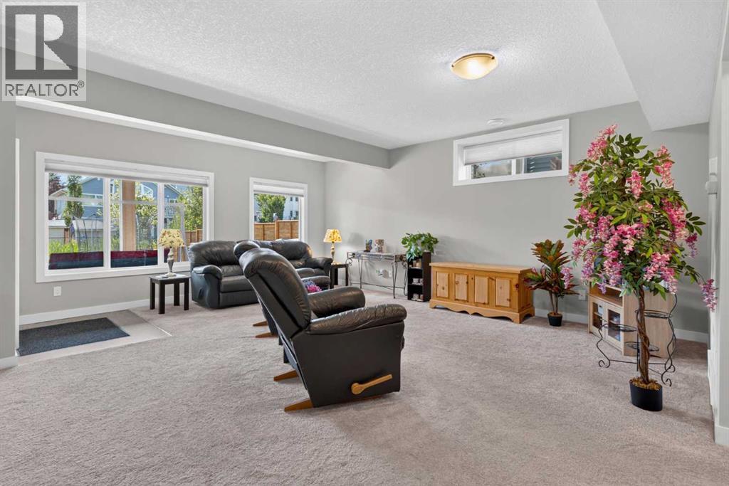 325 Bayside Crescent SW, Airdrie, Alberta  T4B 4H1 - Photo 34 - A2331421