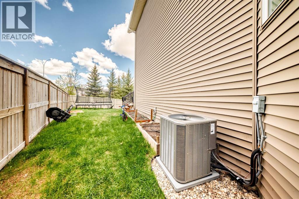 40 Cooperstown Place SW, Airdrie, Alberta  T4B 3T5 - Photo 31 - A2335731