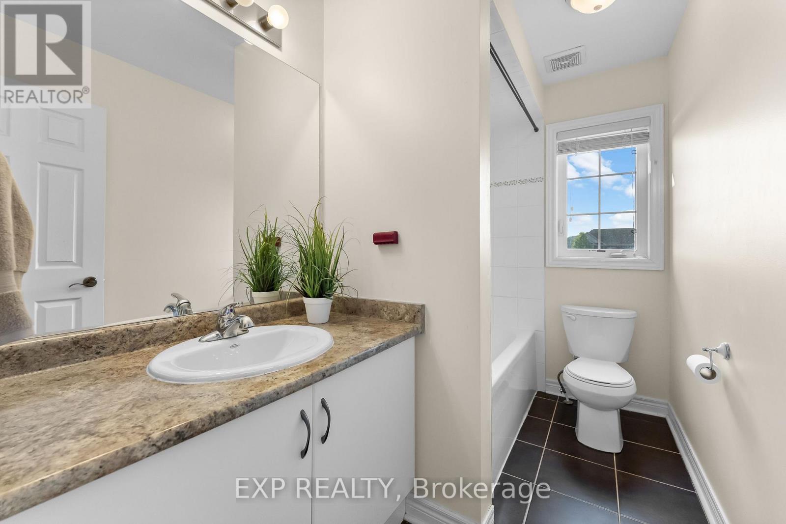 2 Durham Way, Niagara-On-The-Lake, Ontario  L0S 1J0 - Photo 31 - X13688390