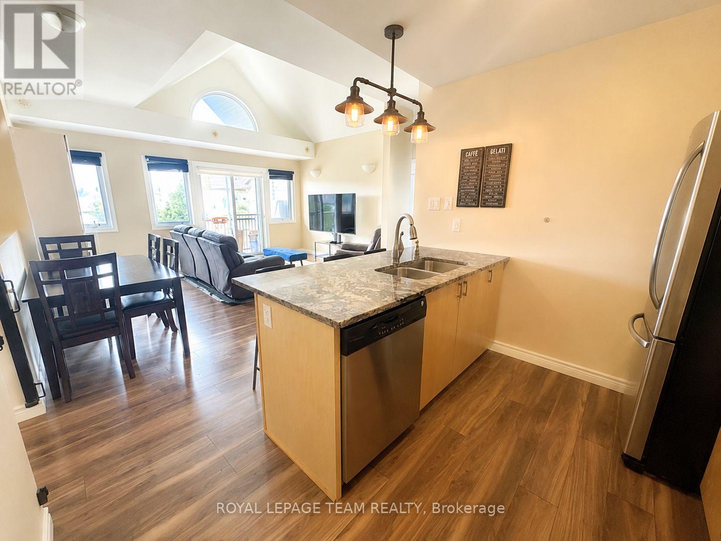C - 763 Cedar Creek Drive, Ottawa, Ontario  K1T 0B3 - Photo 3 - X13688460