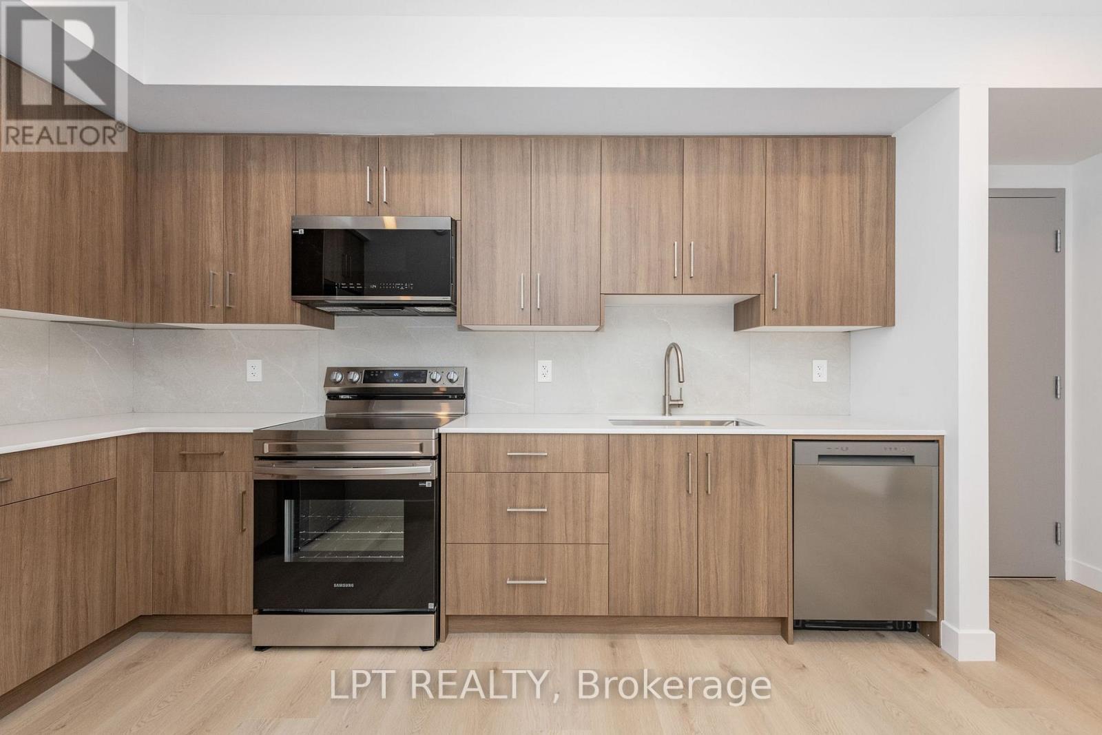 1 - 249 Columbus Avenue, Ottawa, Ontario K1K 1P5 - Photo 7 - X13688518