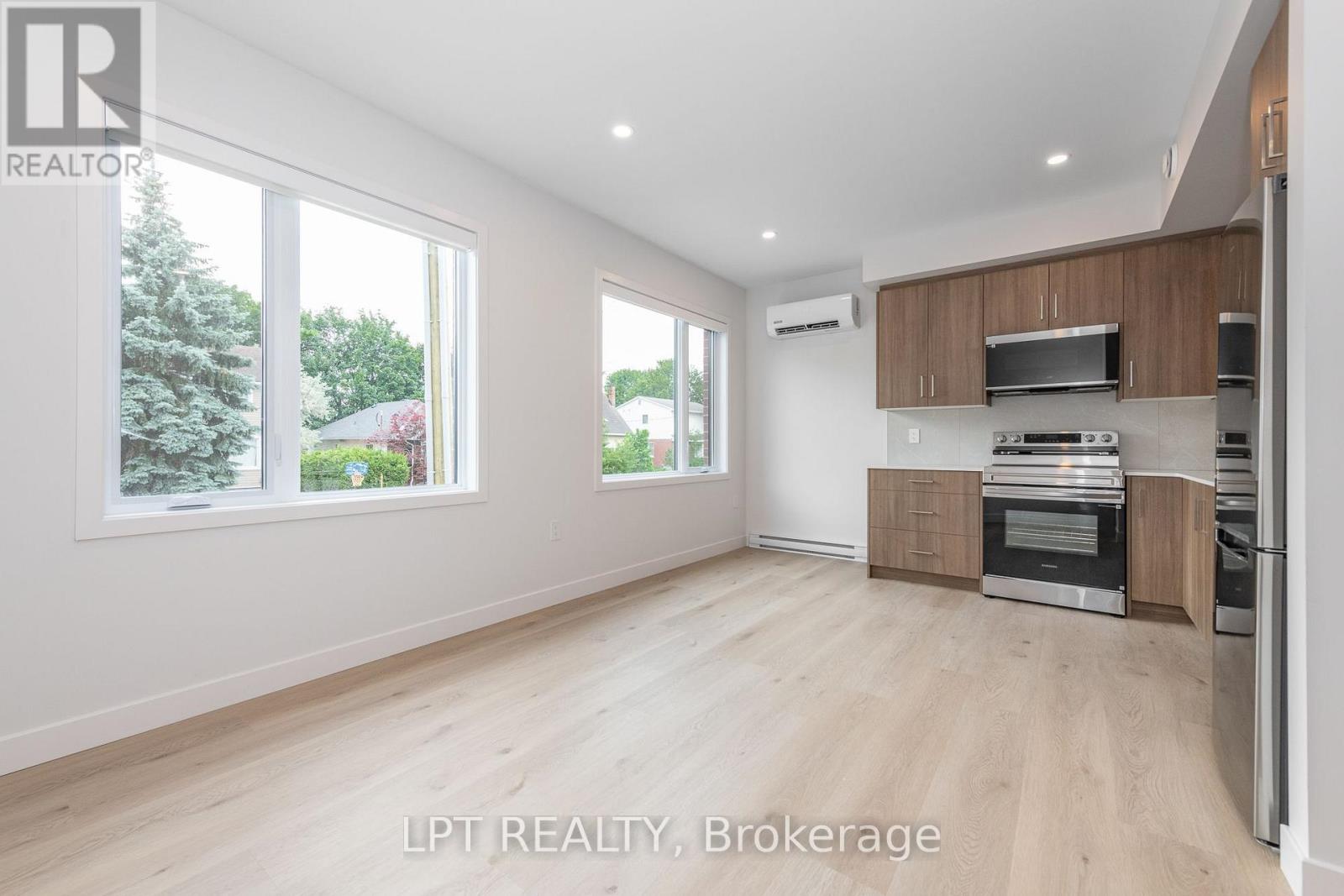3 - 249 Columbus Avenue, Ottawa, Ontario K1K 1P5 - Photo 3 - X13688522