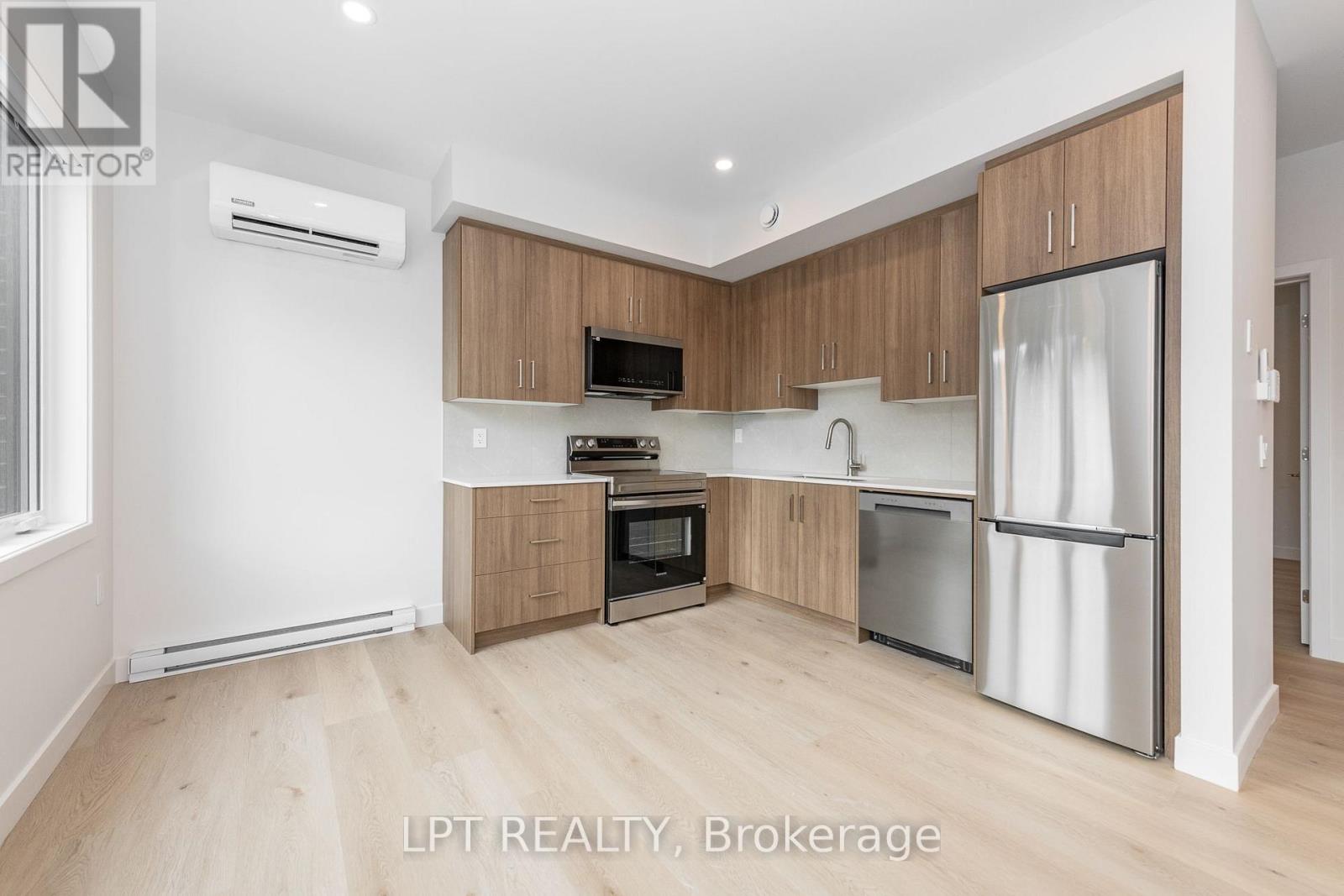 3 - 249 Columbus Avenue, Ottawa, Ontario K1K 1P5 - Photo 5 - X13688522