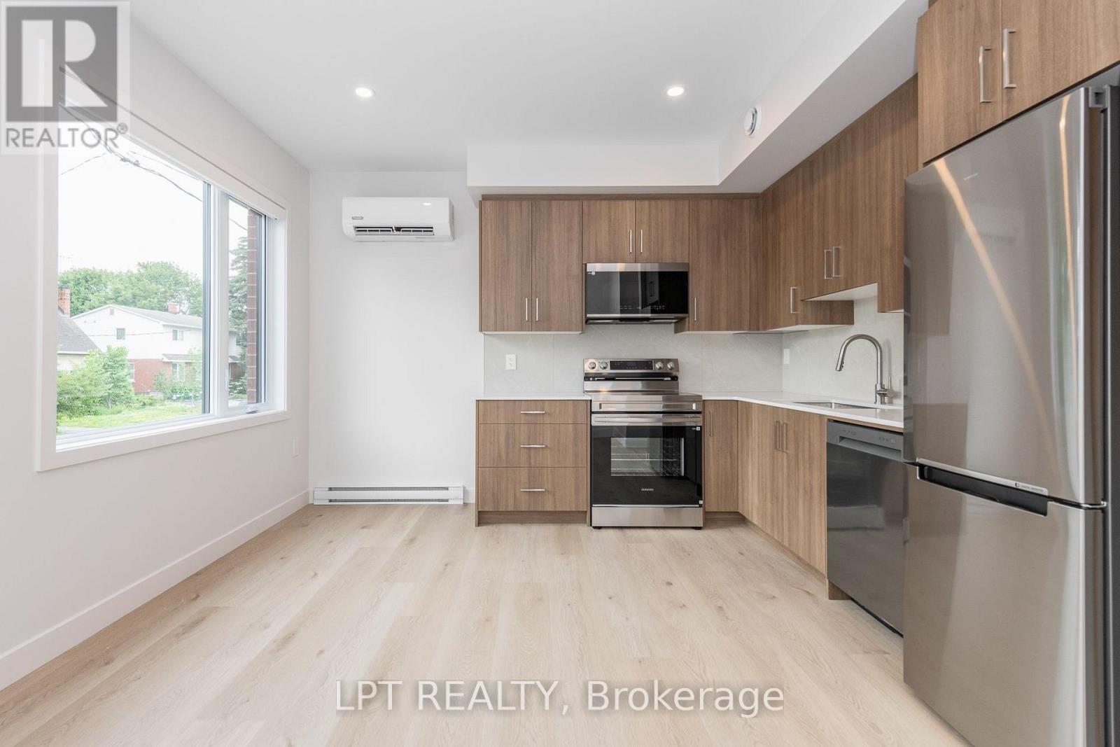 3 - 249 Columbus Avenue, Ottawa, Ontario K1K 1P5 - Photo 6 - X13688522