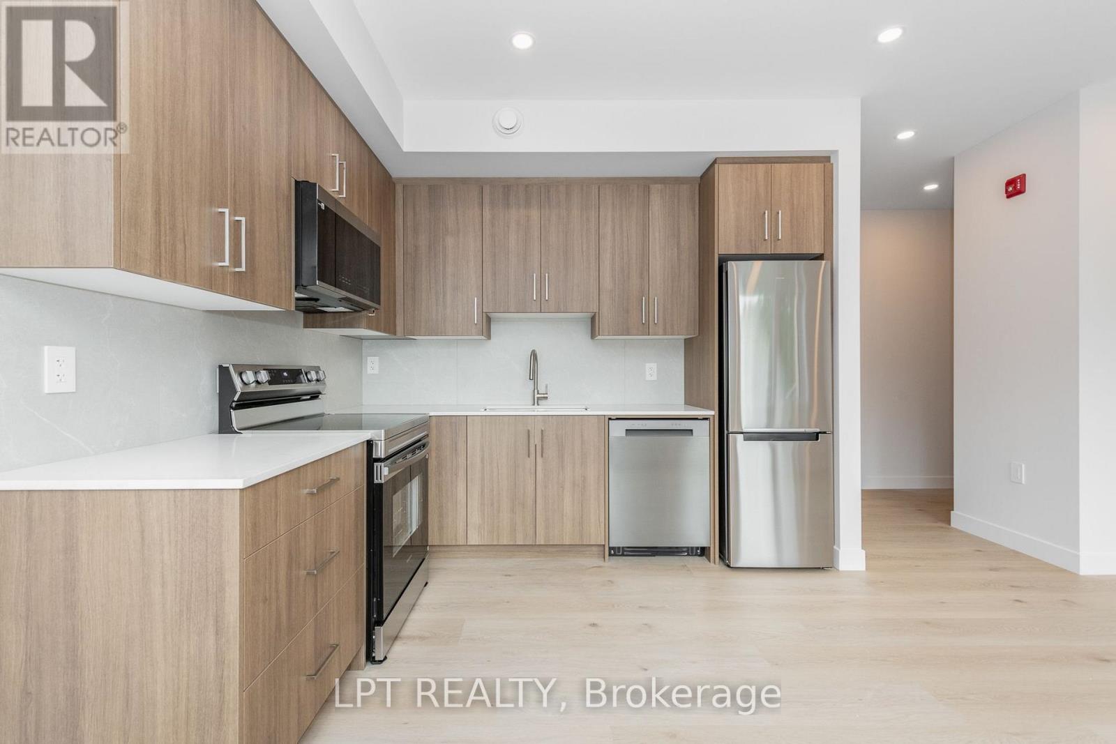 3 - 249 Columbus Avenue, Ottawa, Ontario K1K 1P5 - Photo 8 - X13688522