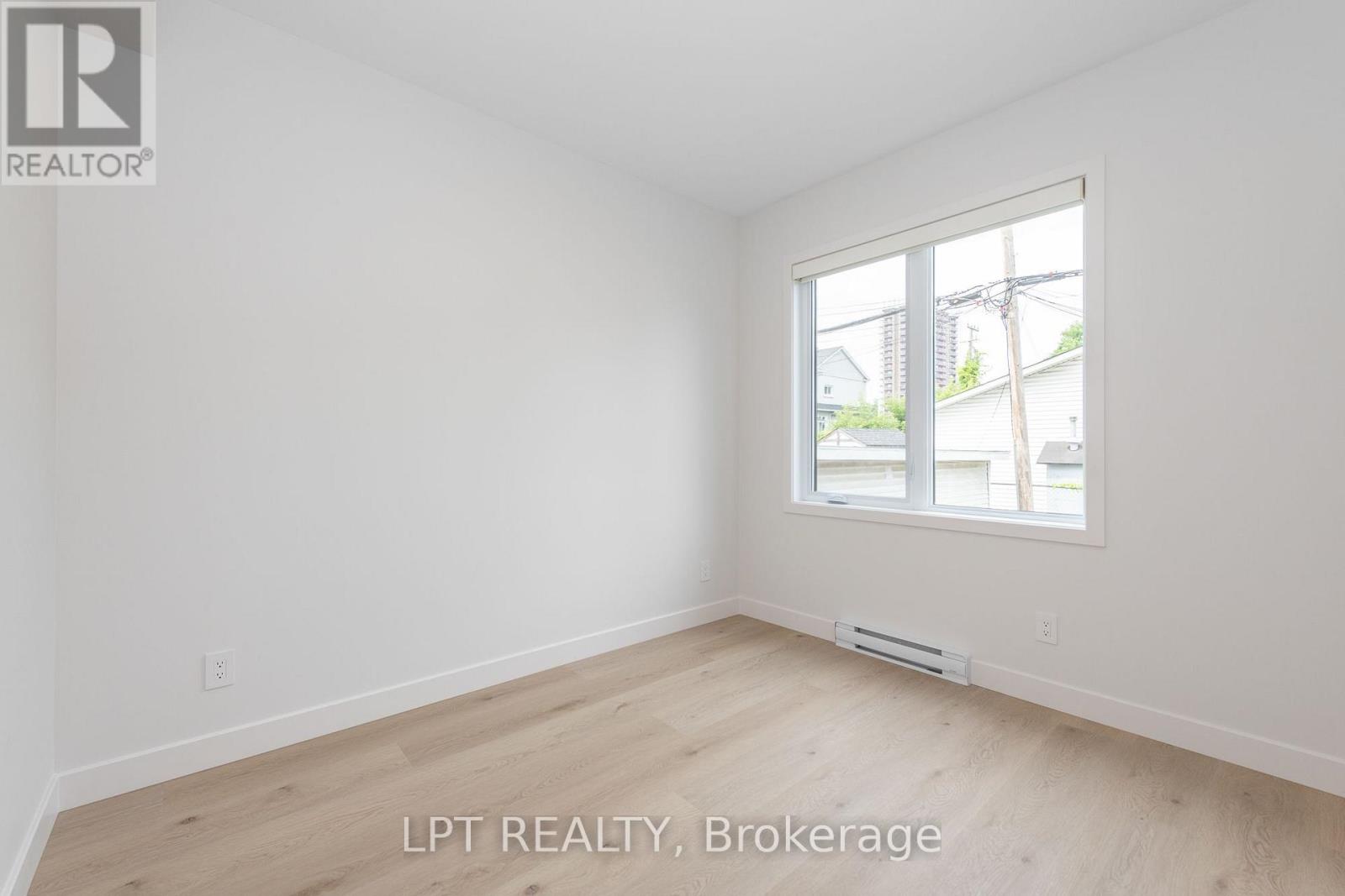 4 - 249 Columbus Avenue, Ottawa, Ontario K1K 1P5 - Photo 11 - X13688532