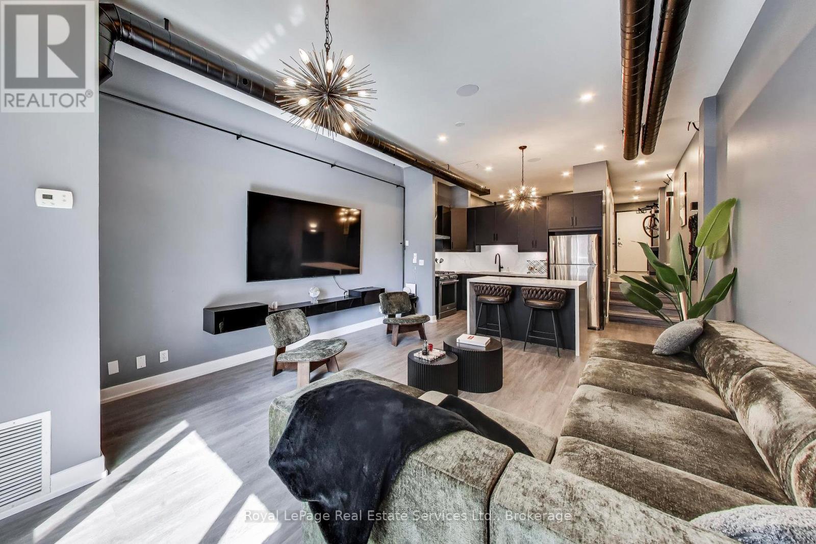 202 - 766 King Street W, Toronto, Ontario  M5V 1N6 - Photo 6 - C13688528