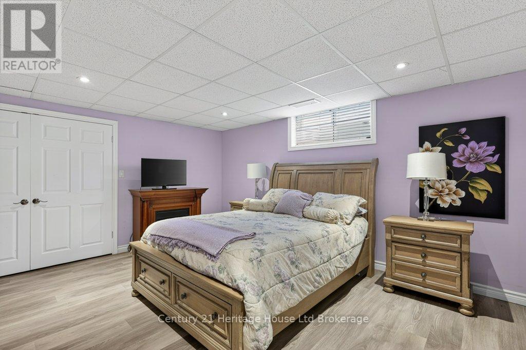 57 Wendy Calder Place, Woodstock, Ontario N4T 1T4 - Photo 27 - X13688462