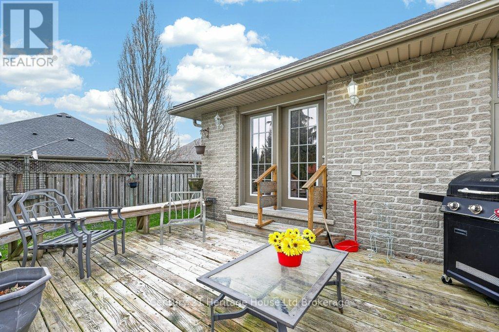 57 Wendy Calder Place, Woodstock, Ontario N4T 1T4 - Photo 32 - X13688462