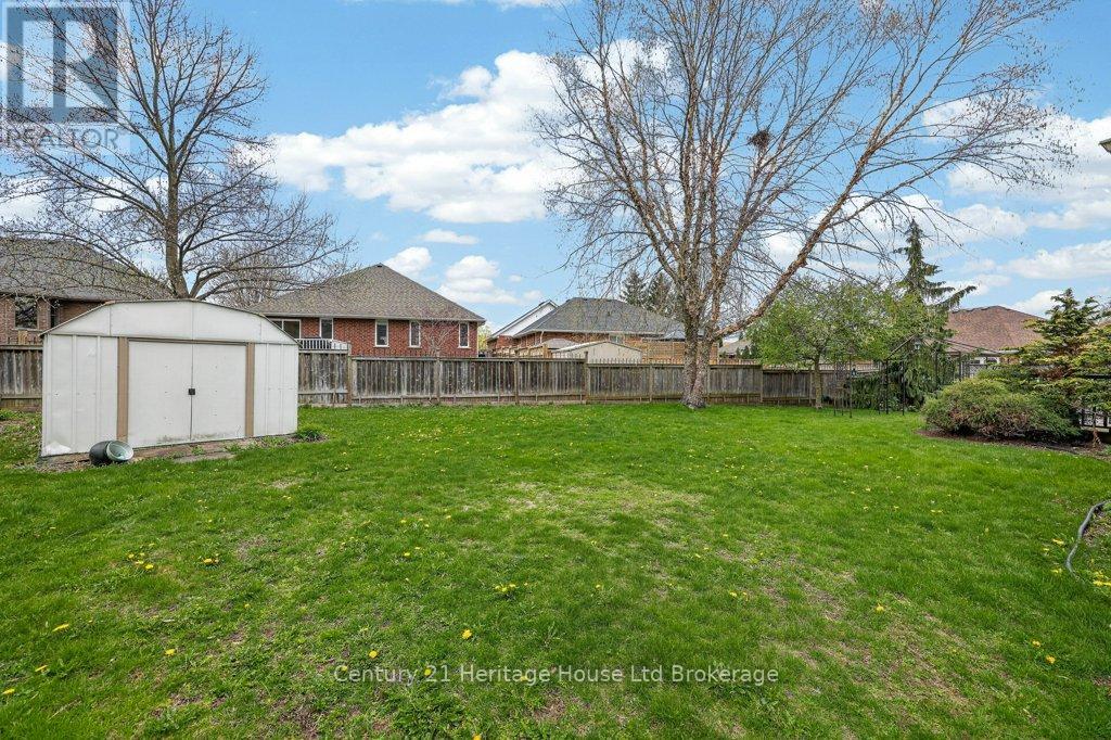 57 Wendy Calder Place, Woodstock, Ontario N4T 1T4 - Photo 44 - X13688462