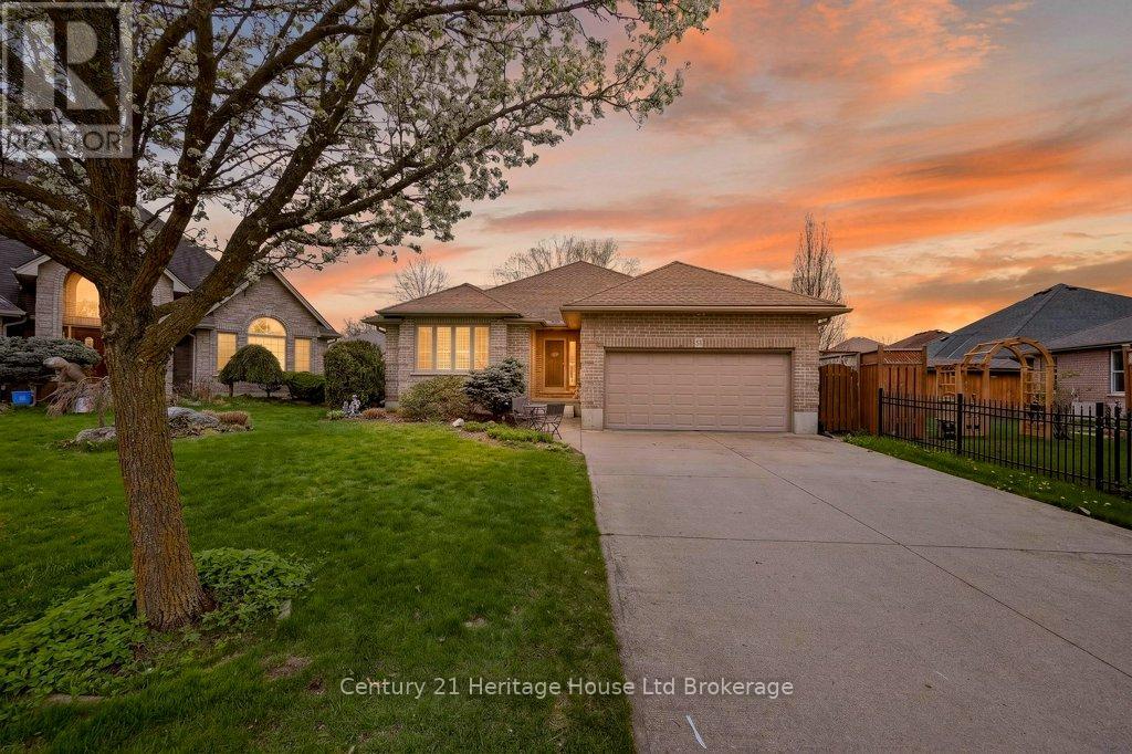 57 Wendy Calder Place, Woodstock, Ontario N4T 1T4 - Photo 45 - X13688462