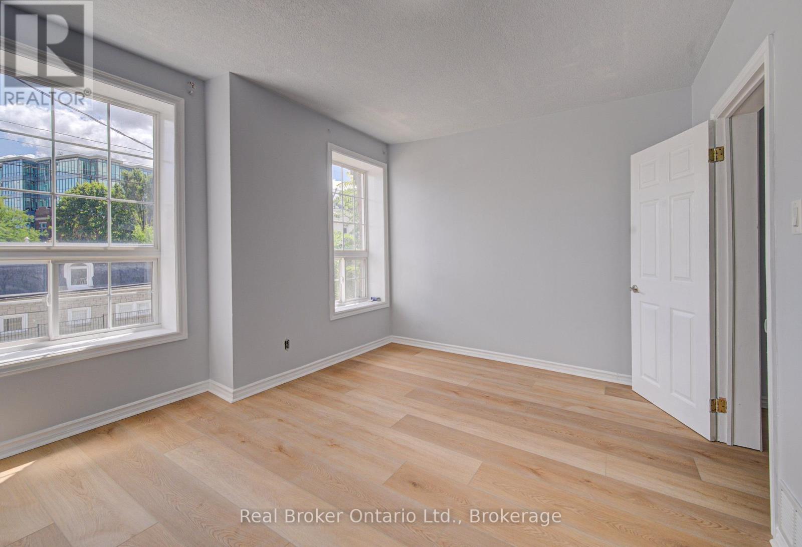 299 Bay Street N, Hamilton, Ontario  L8L 1M2 - Photo 28 - X13688412