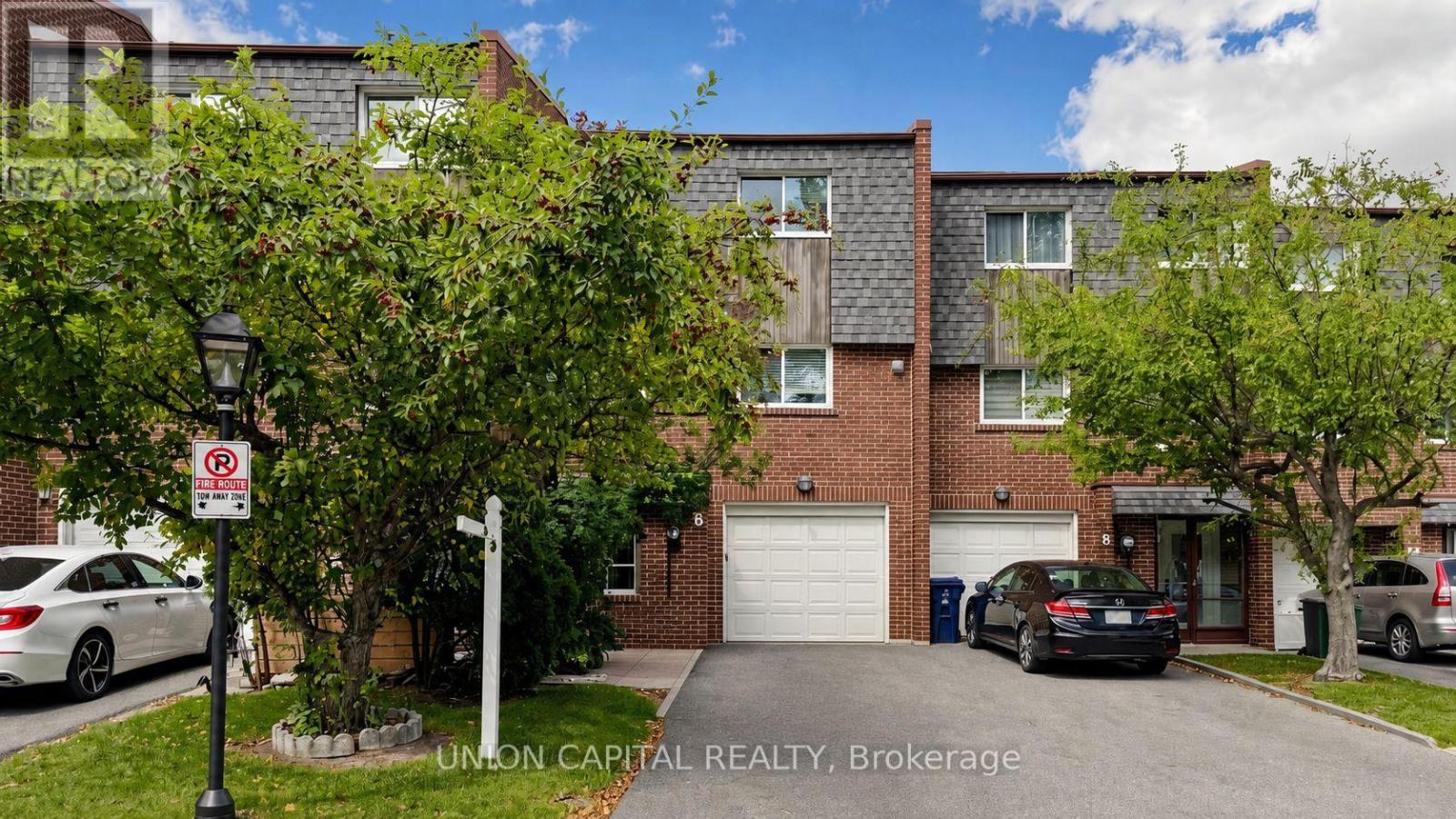 6 Windy Golf Way