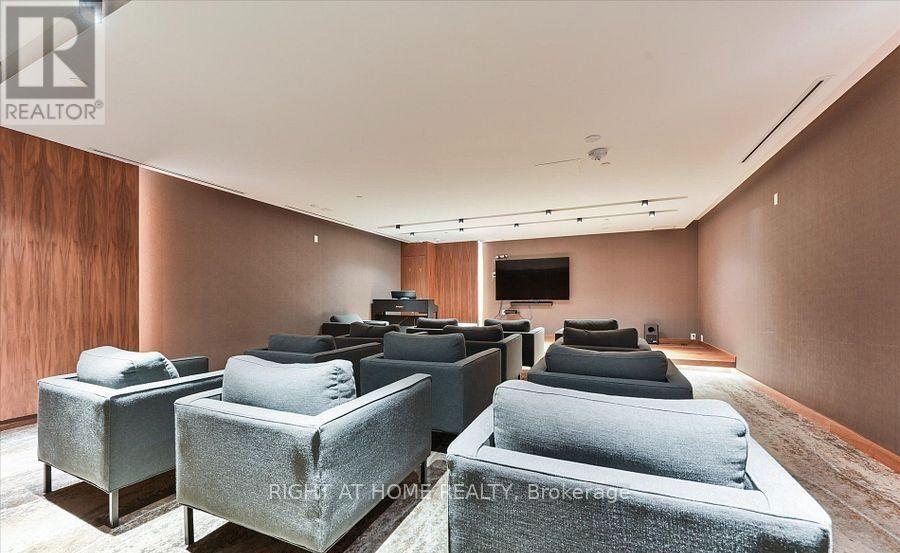 1405 - 6 Sonic Way, Toronto, Ontario  M3C 0P1 - Photo 15 - C13688496