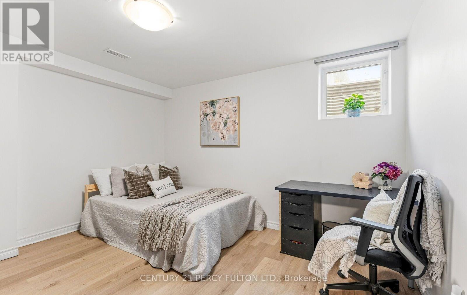 Bsmt - 34 Broden Crescent, Whitby, Ontario  L1P 0M1 - Photo 6 - E13688396