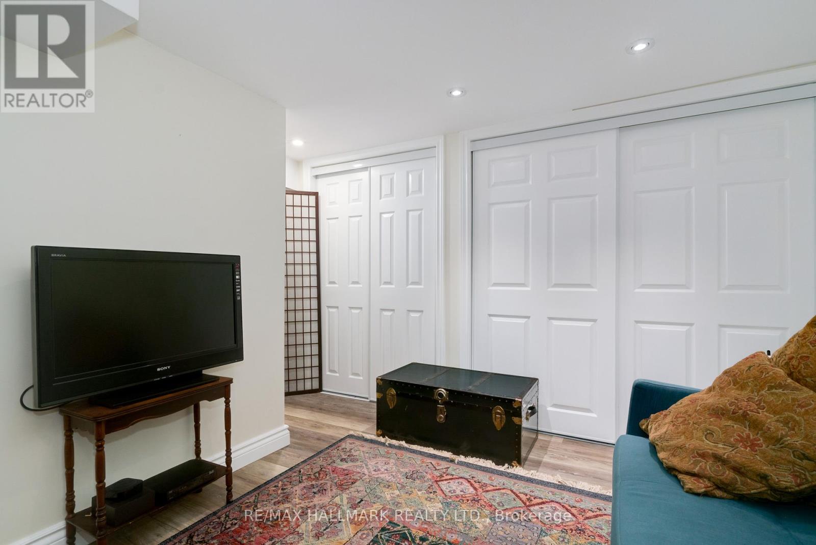 177 Wineva Avenue, Toronto, Ontario  M4E 2T5 - Photo 42 - E13688410