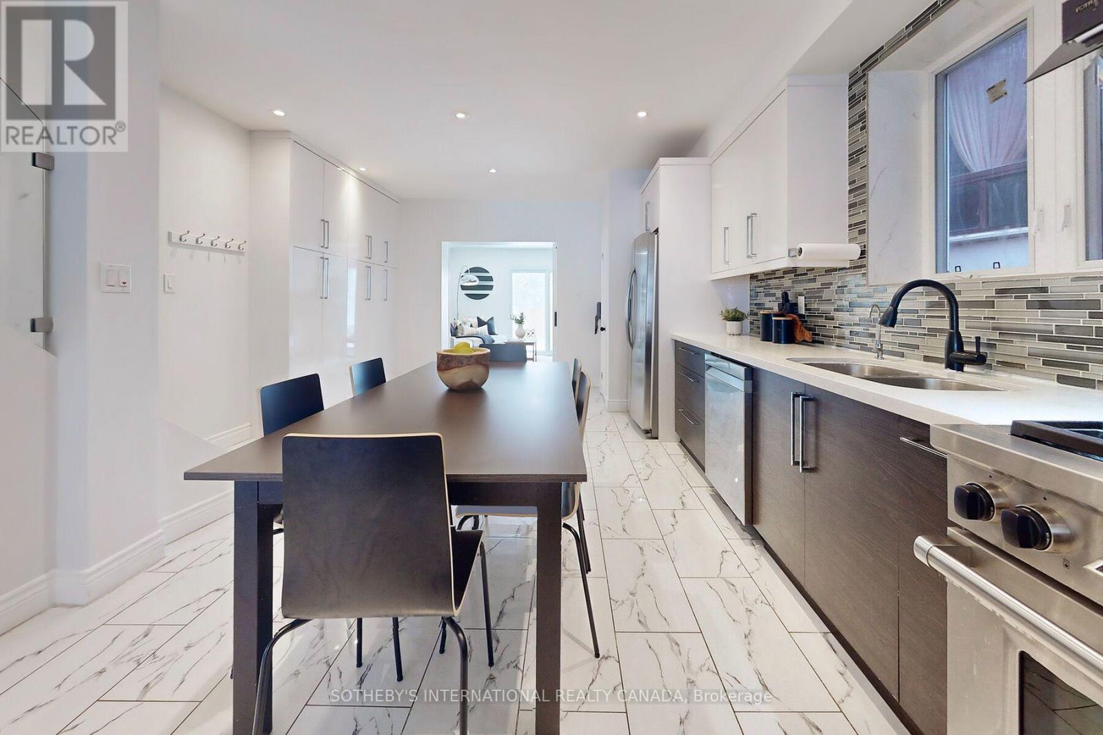 1271 Gerrard Street E, Toronto, Ontario  M4L 1Y5 - Photo 11 - E13688594