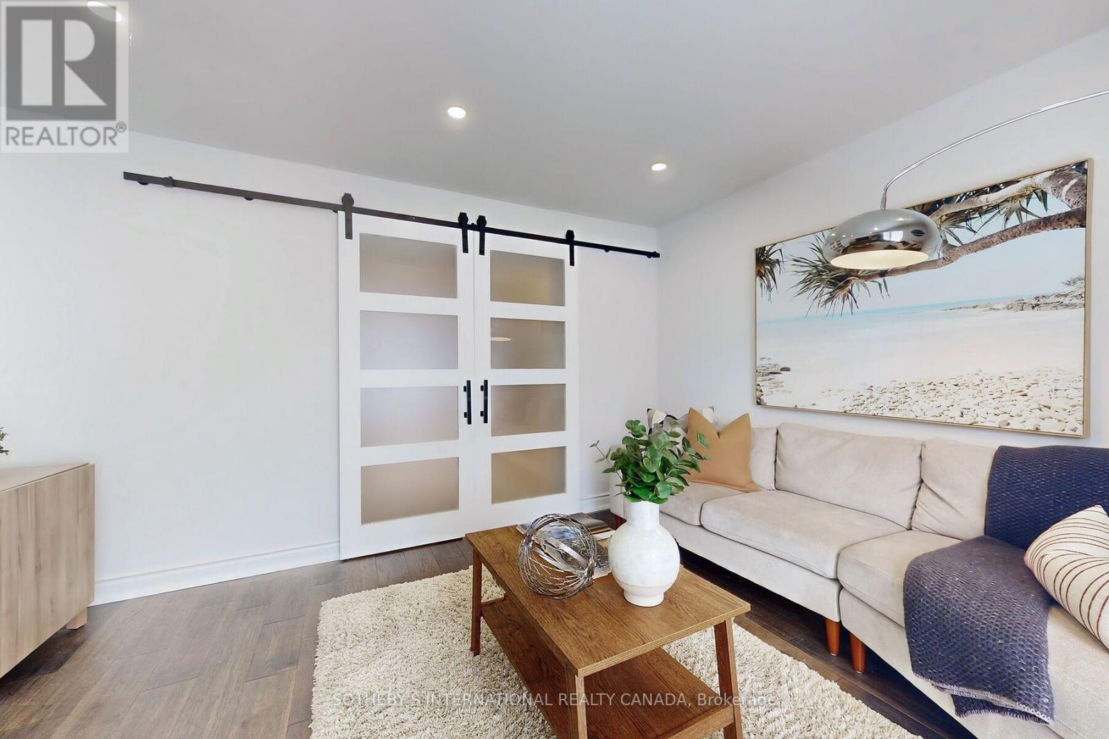 1271 Gerrard Street E, Toronto, Ontario  M4L 1Y5 - Photo 13 - E13688594