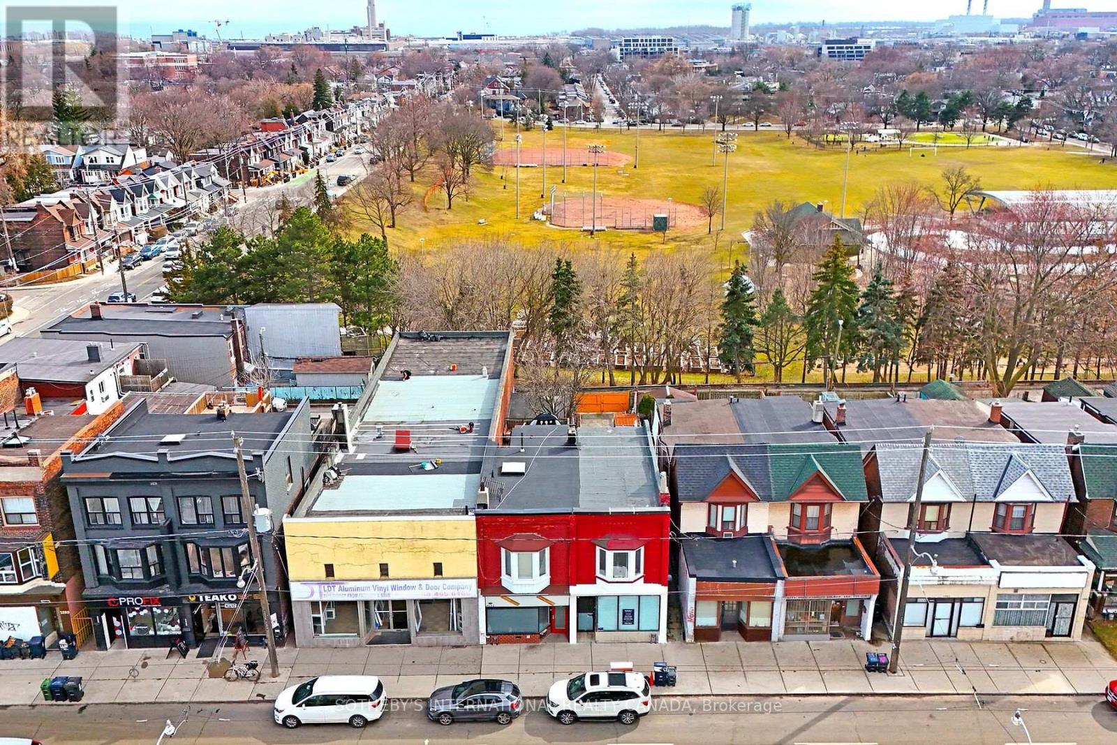 1271 Gerrard Street E, Toronto, Ontario  M4L 1Y5 - Photo 2 - E13688594