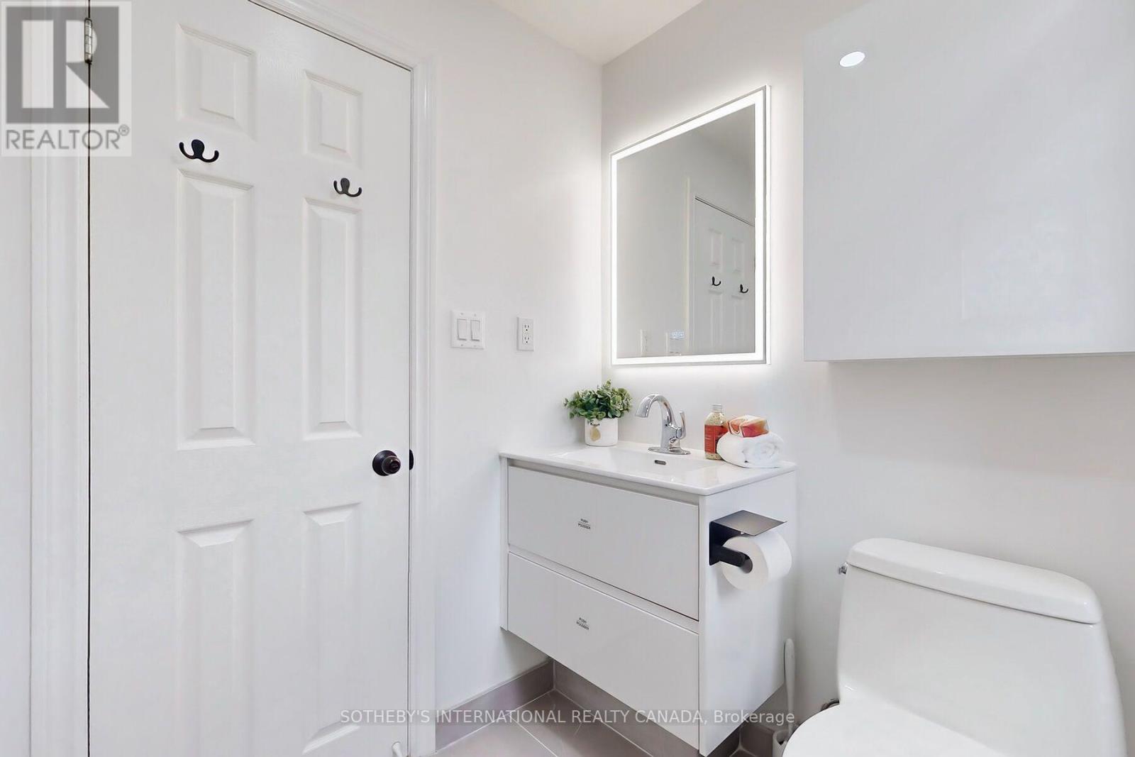 1271 Gerrard Street E, Toronto, Ontario  M4L 1Y5 - Photo 21 - E13688594