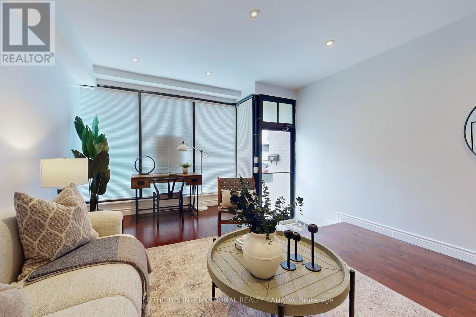 1271 Gerrard Street E, Toronto, Ontario  M4L 1Y5 - Photo 4 - E13688594