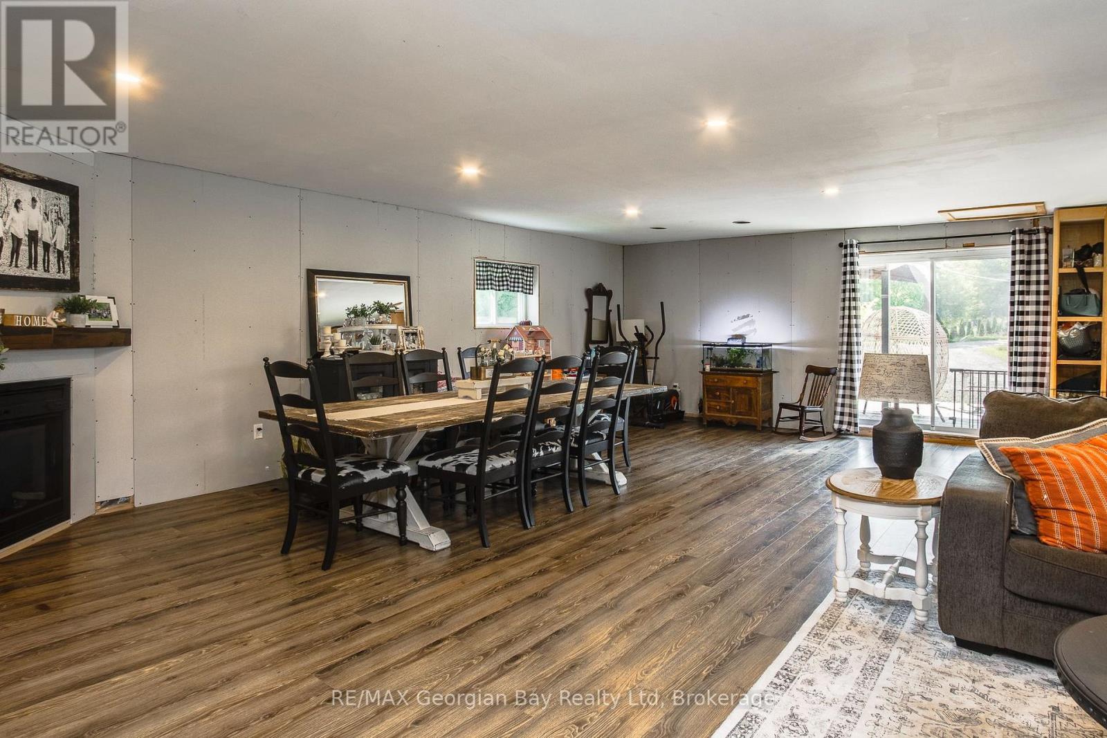 1046 Henry Street, Tay (Waverley), Ontario  L0L 1P0 - Photo 10 - S13688394