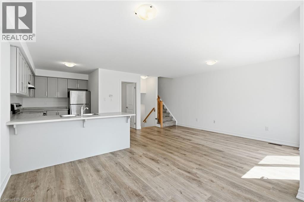 19 Roxanne Drive Unit# 119, Hamilton, Ontario  L8H 0B6 - Photo 12 - 40856730