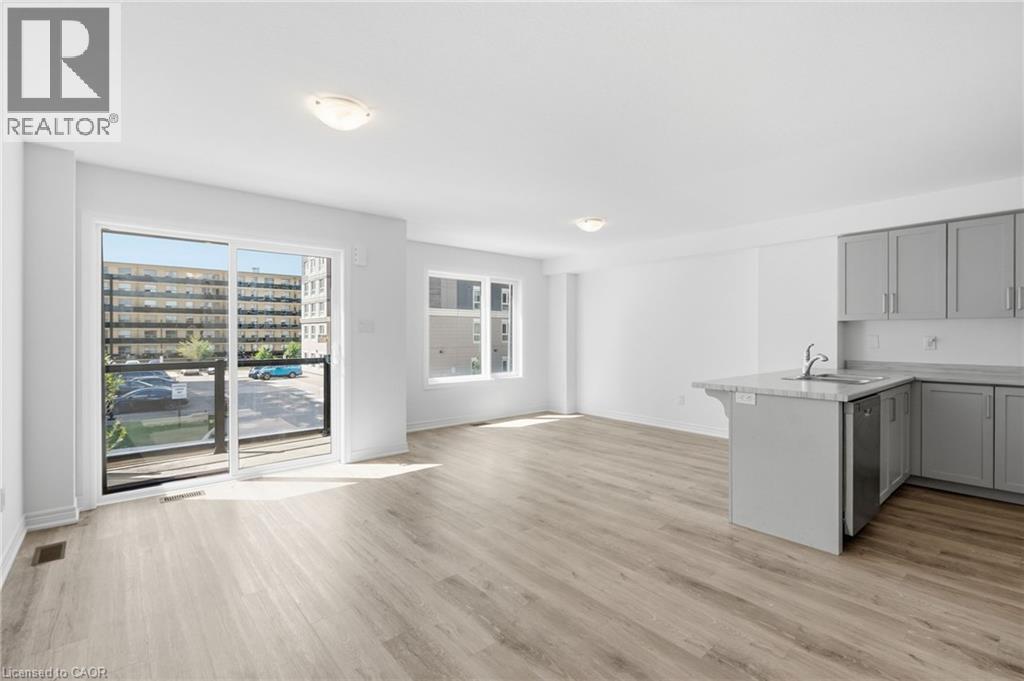 19 Roxanne Drive Unit# 119, Hamilton, Ontario  L8H 0B6 - Photo 9 - 40856730