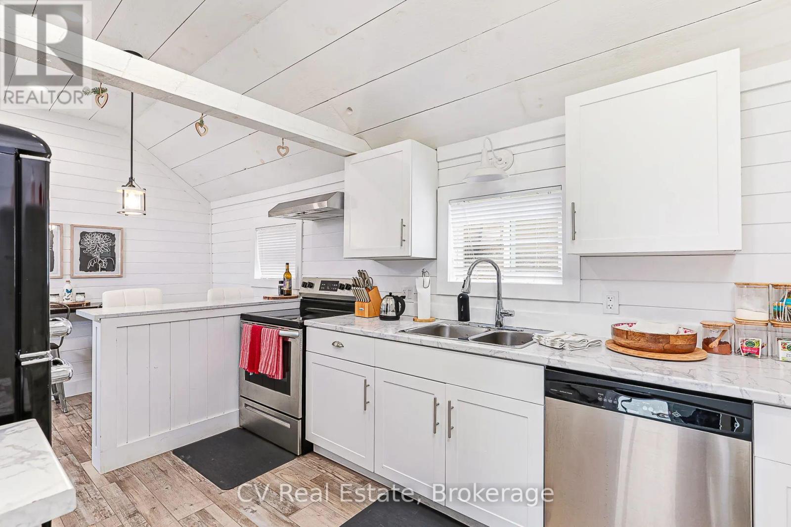 209583 26 Highway, Blue Mountains, Ontario  L9Y 0S5 - Photo 14 - X13688458