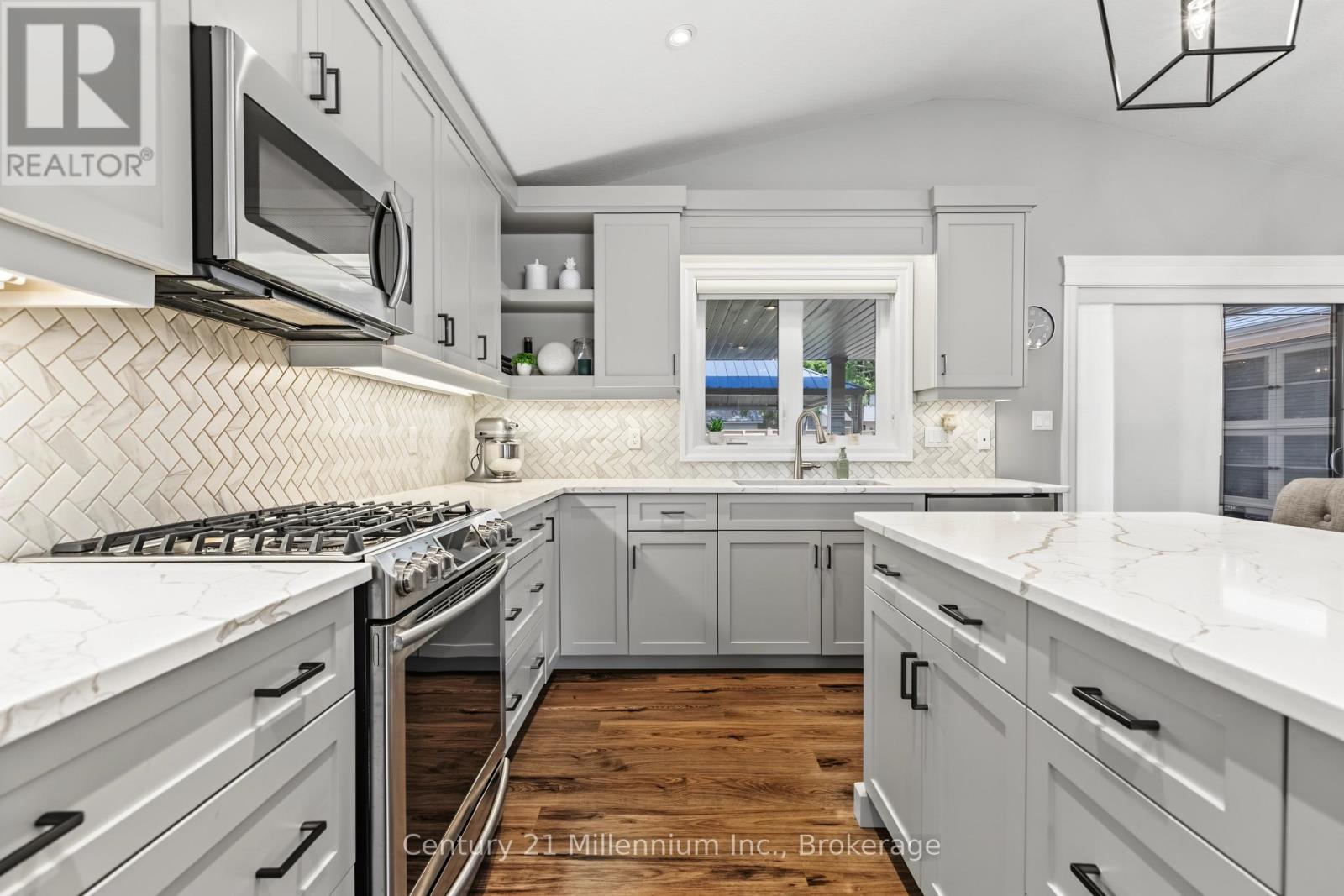 215 Djay Crescent, West Grey, Ontario  N0G 1R0 - Photo 13 - X13688478