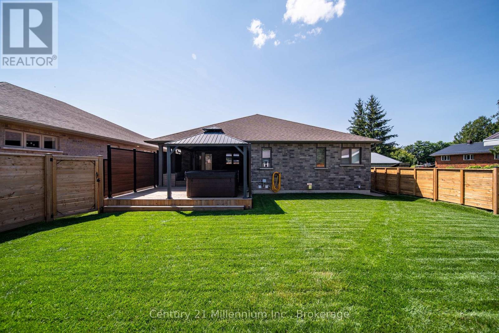 215 Djay Crescent, West Grey, Ontario  N0G 1R0 - Photo 40 - X13688478