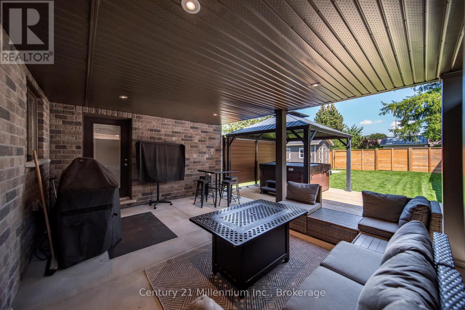 215 Djay Crescent, West Grey, Ontario  N0G 1R0 - Photo 44 - X13688478